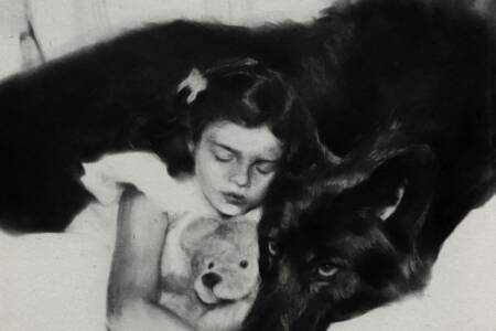 Lana Del Rey Releases New Single “White Feather Hawk Tail Deer Hunter”