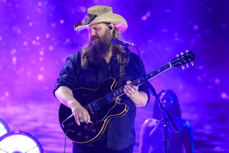 Chart Rewind: In 2021, Chris Stapleton’s ‘Starting Over’ Finished Its Run to No. 1