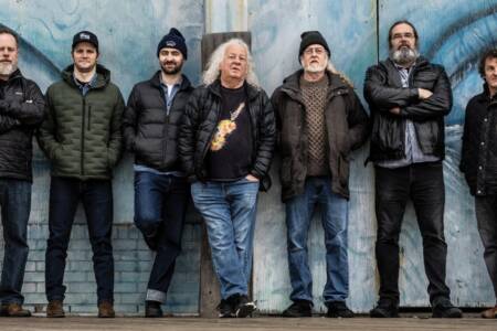 Railroad Earth Shares ‘Everything Keeps Changin’’ Single Featuring Paul Hoffman