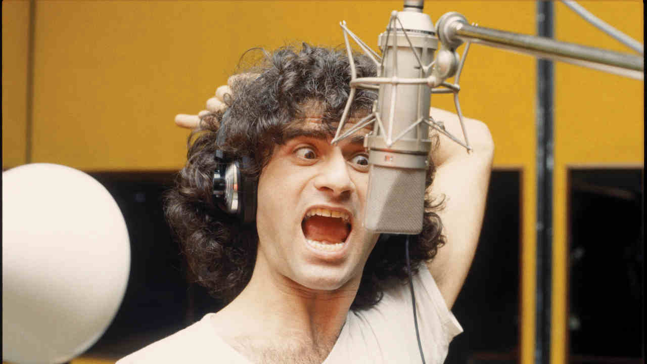 Krokus&amp;rsquo; Marc Storace in the recording studio in 1981