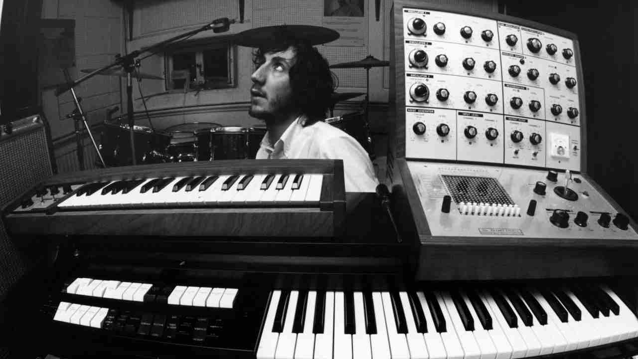 The Who&amp;rsquo;s Pete Townshend with synthesisers in the studio in the early 1970s
