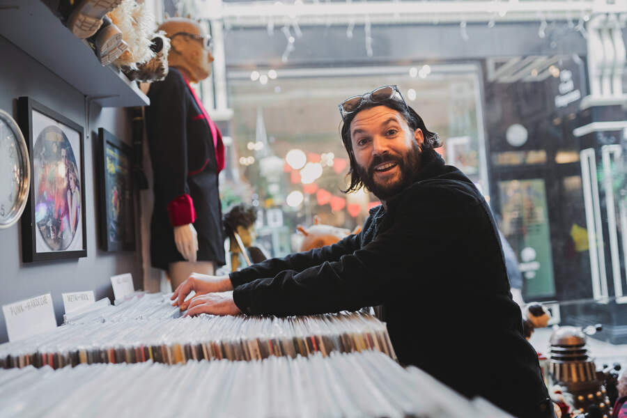 Arya Goggin at Kriminal Records