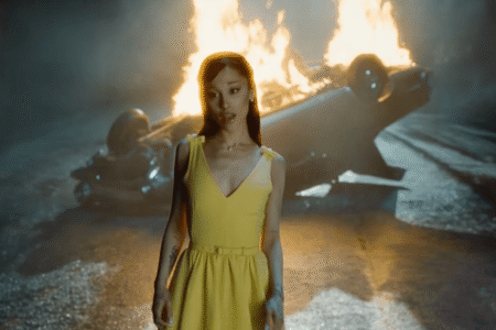 Watch Justin Long Dig His Own Grave in Ariana Grande’s New Video