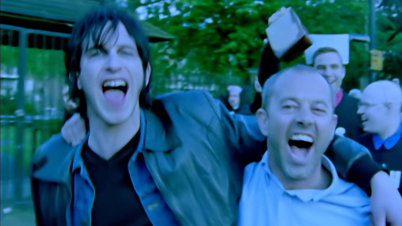 Fat Les - Vindaloo (Official HD Video) - YouTube