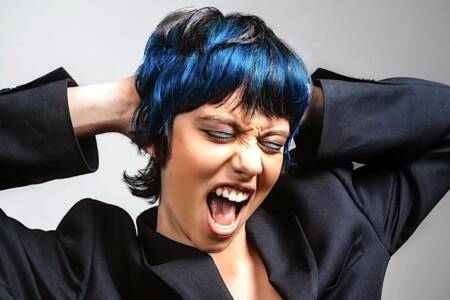 “If you’re searching for the missing link between Hayley Williams, Billie Eilish, and The Runaways, look no further.” Spanish ‘queer rock’ star Tere! serves up rage, rapture and revenge on killer debut album No More Manners