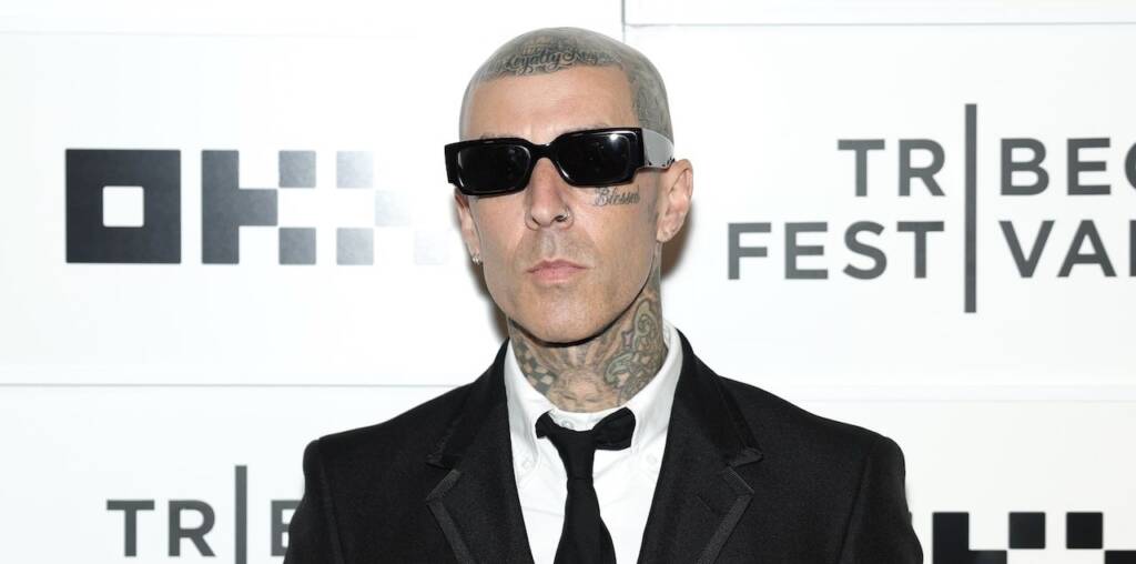 Blink-182 drummer Travis Barker recalls his suicidal thoughts following the horrific 2008 plane crash in which his security guard and assistant died: "There was no light at the end of the tunnel" 1 LNAsVadRKxS3oR7NEoWSKa 1280 80