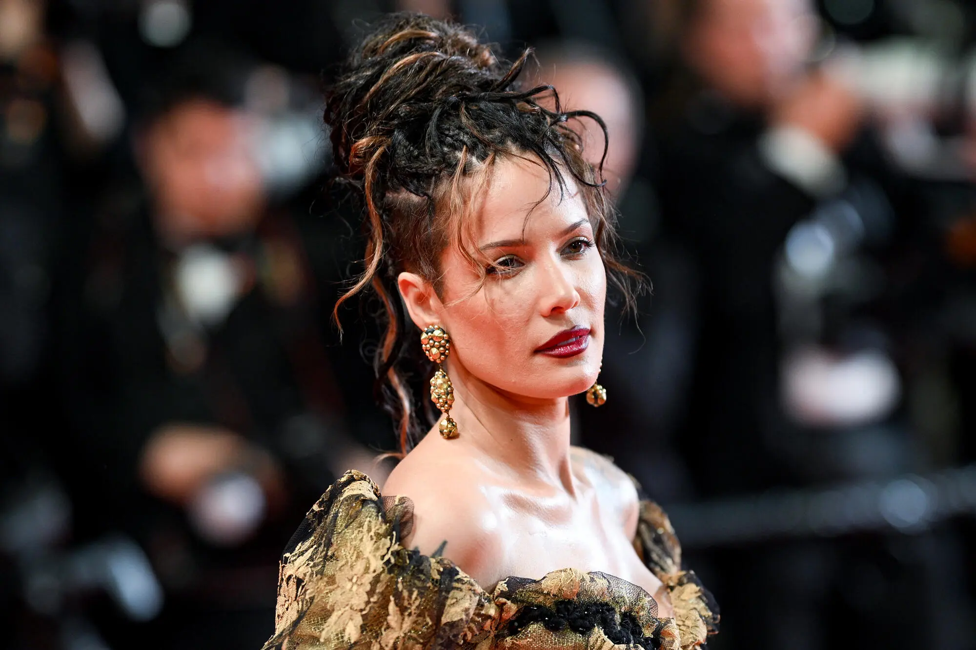 Halsey Is Back to Blonde: See Her Latest Hairstyle 3 image