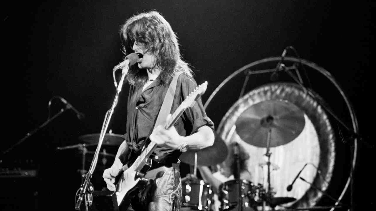 Joe Perry onstage with The Joe Perry Project in 1980