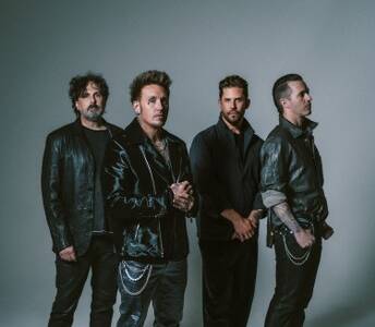 Papa Roach’s Louder Than Life Set Scrapped Amid Bassist’s ‘Unexpected’ Emergency