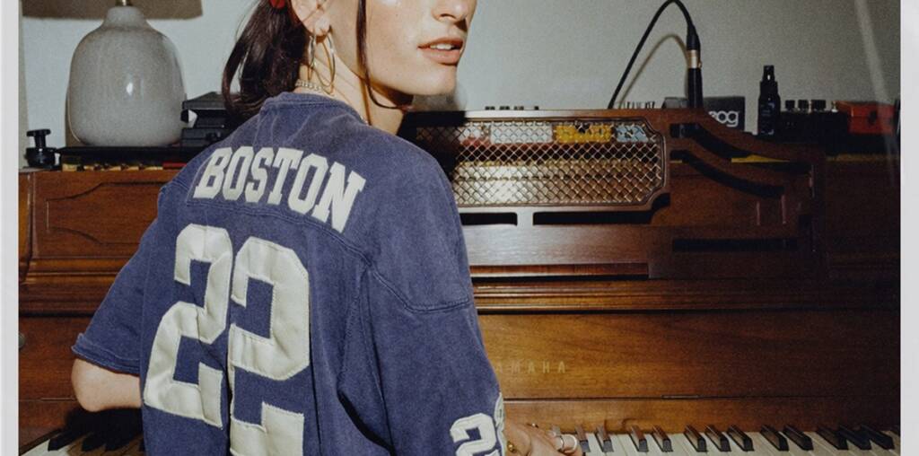 stella lefty boston single cover billboard 1200
