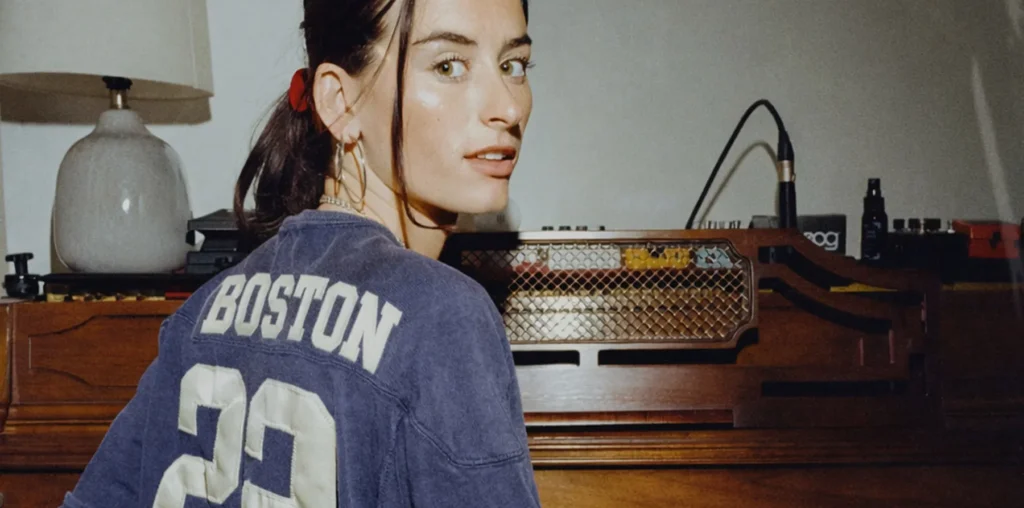 stella lefty boston single cover billboard 1800