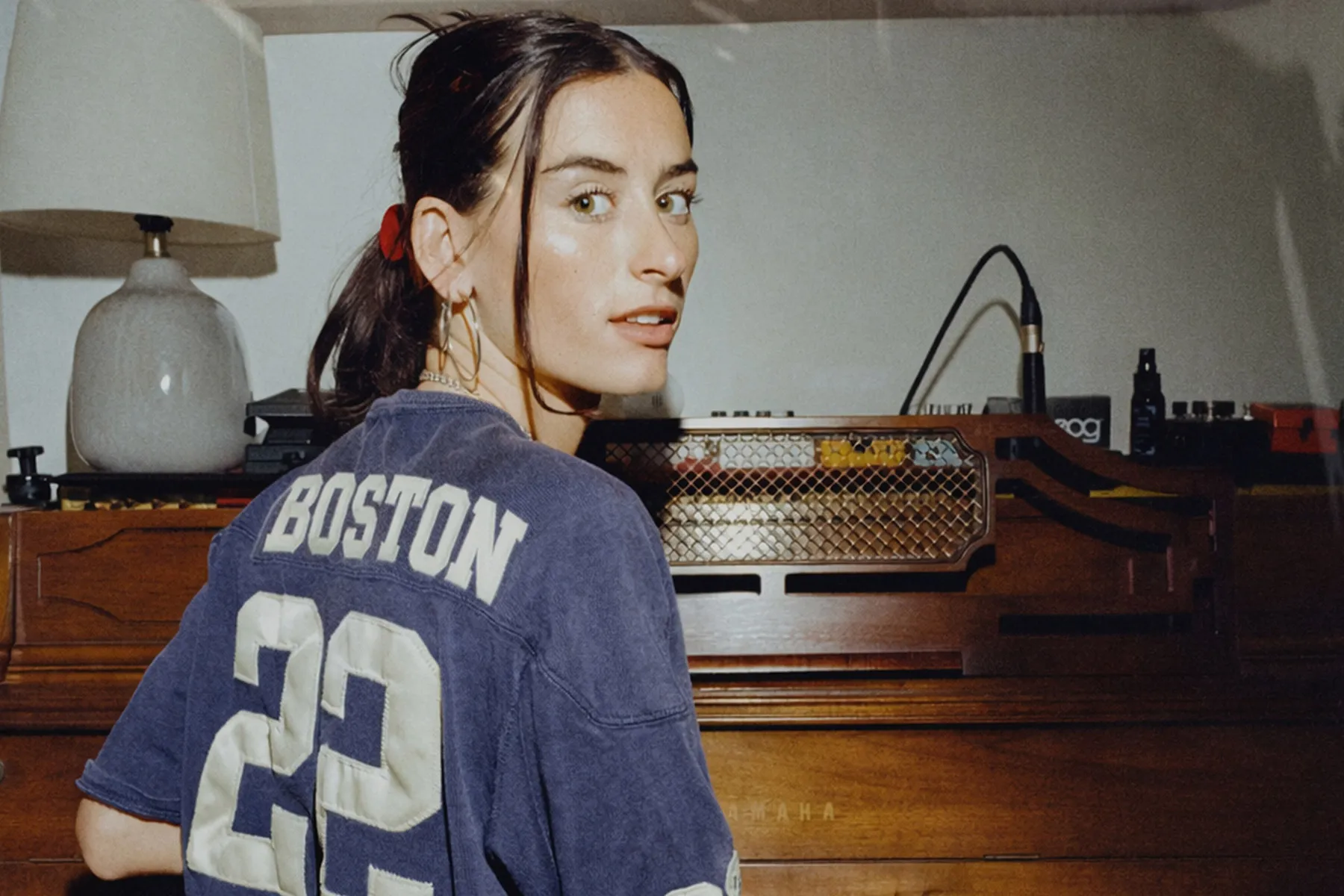 stella lefty boston single cover billboard 1800
