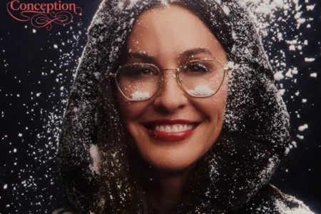 Alanis Morissette Made a Holiday Album