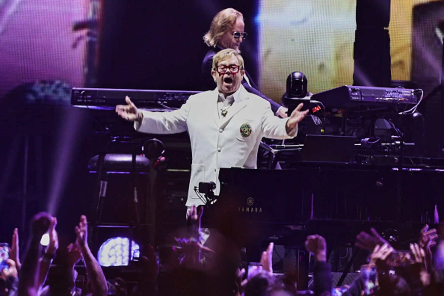 Elton John Mexico cr Medios y Media Getty Images billboard 1800