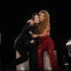 Laura Pausini Shakira Madrid cr Nicolas Loretucci billboard 1800
