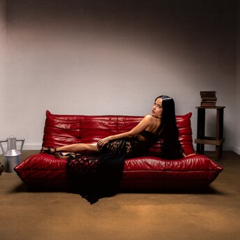 becky g 2026 jeremy somavyf 344x344 1
