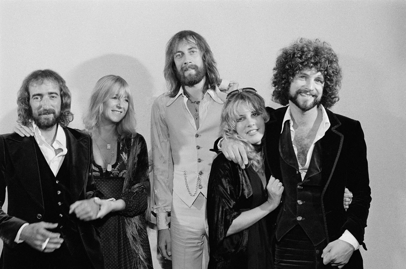 Taylor Swift, The Beatles, Elvis & More Artists With the Most Weeks at No. 1 on the Billboard 200: Full List 11 Fleetwood Mac