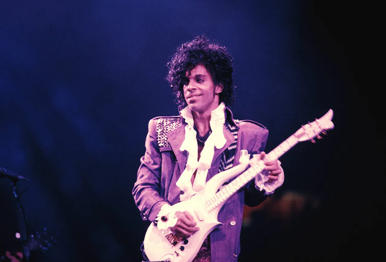 Taylor Swift, The Beatles, Elvis & More Artists With the Most Weeks at No. 1 on the Billboard 200: Full List 10 Prince