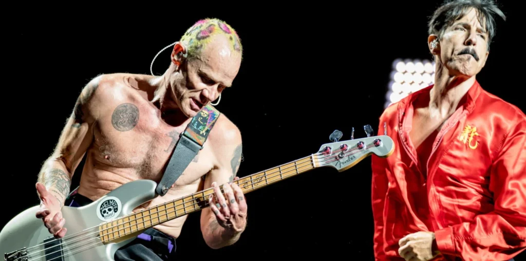 red hot chili peppers 2022 rose 001 1480x832 1