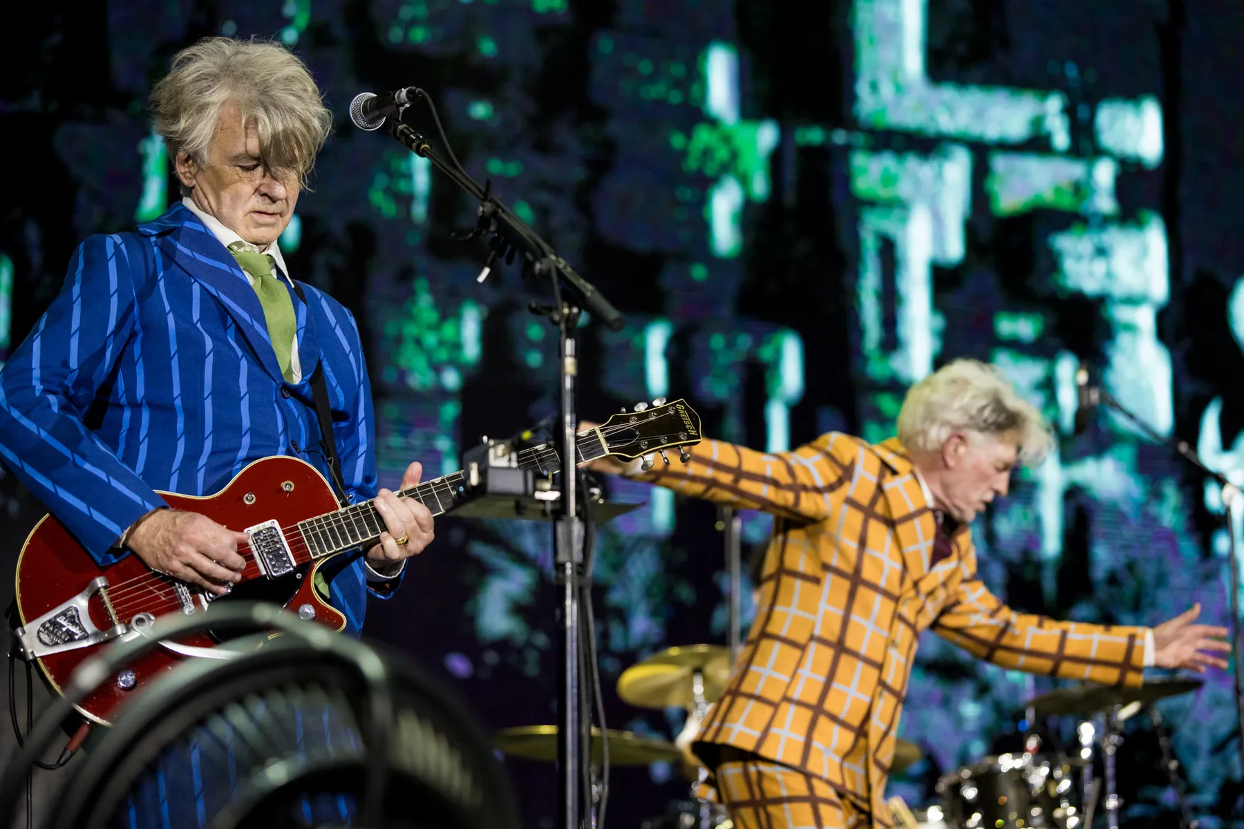 How Singapore’s F1 Grand Prix Became The ‘Coachella of Asia’ 8 Split Enz perform at the 2026 Singapore F1 GP.