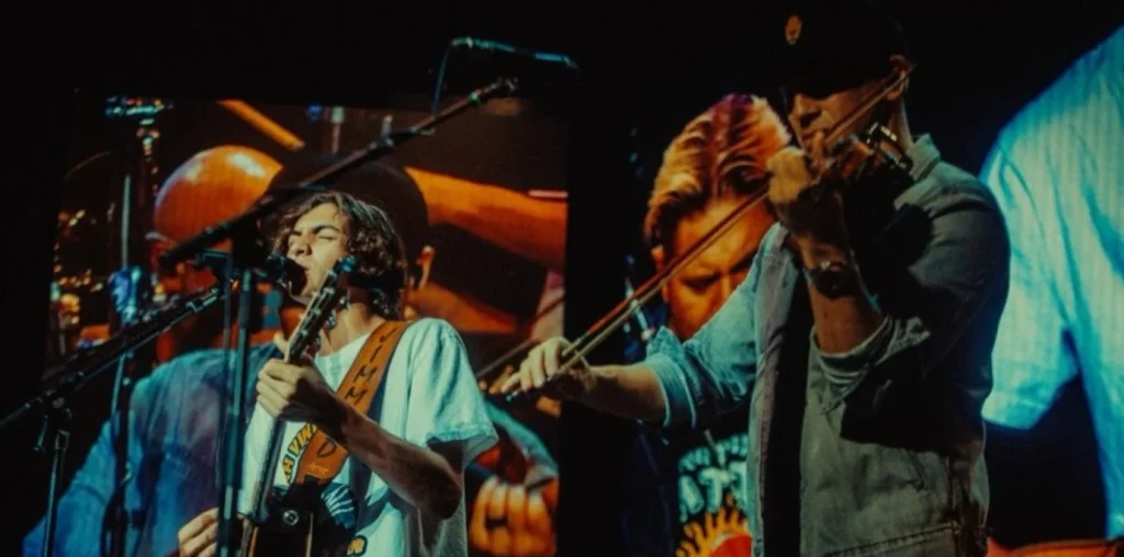 zac brown band james jimmy de martini greenville 1200x632 1 1480x832 1