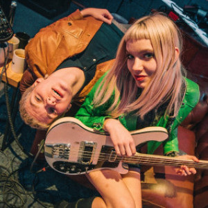 Group logo of The Molotovs