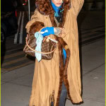 rihanna-visits-recording-studio-in-nyc-05