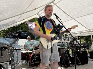 33D8E3D1-E703-49AB-A917-B3EE2C585161