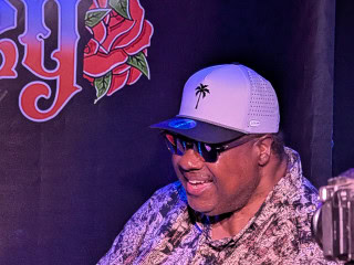 inbound6321486939079697392