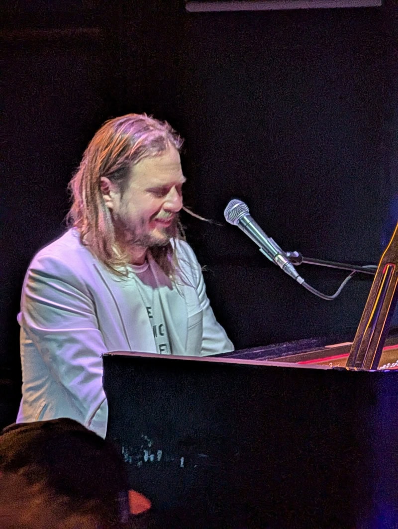 inbound8987498813673516479